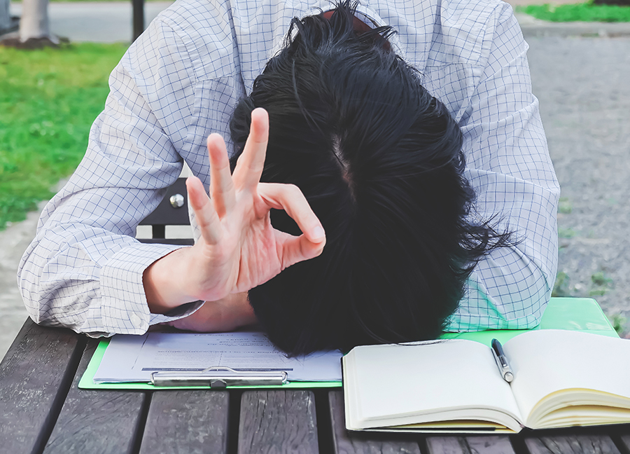 失業＿失業補助＿健保＿貸款